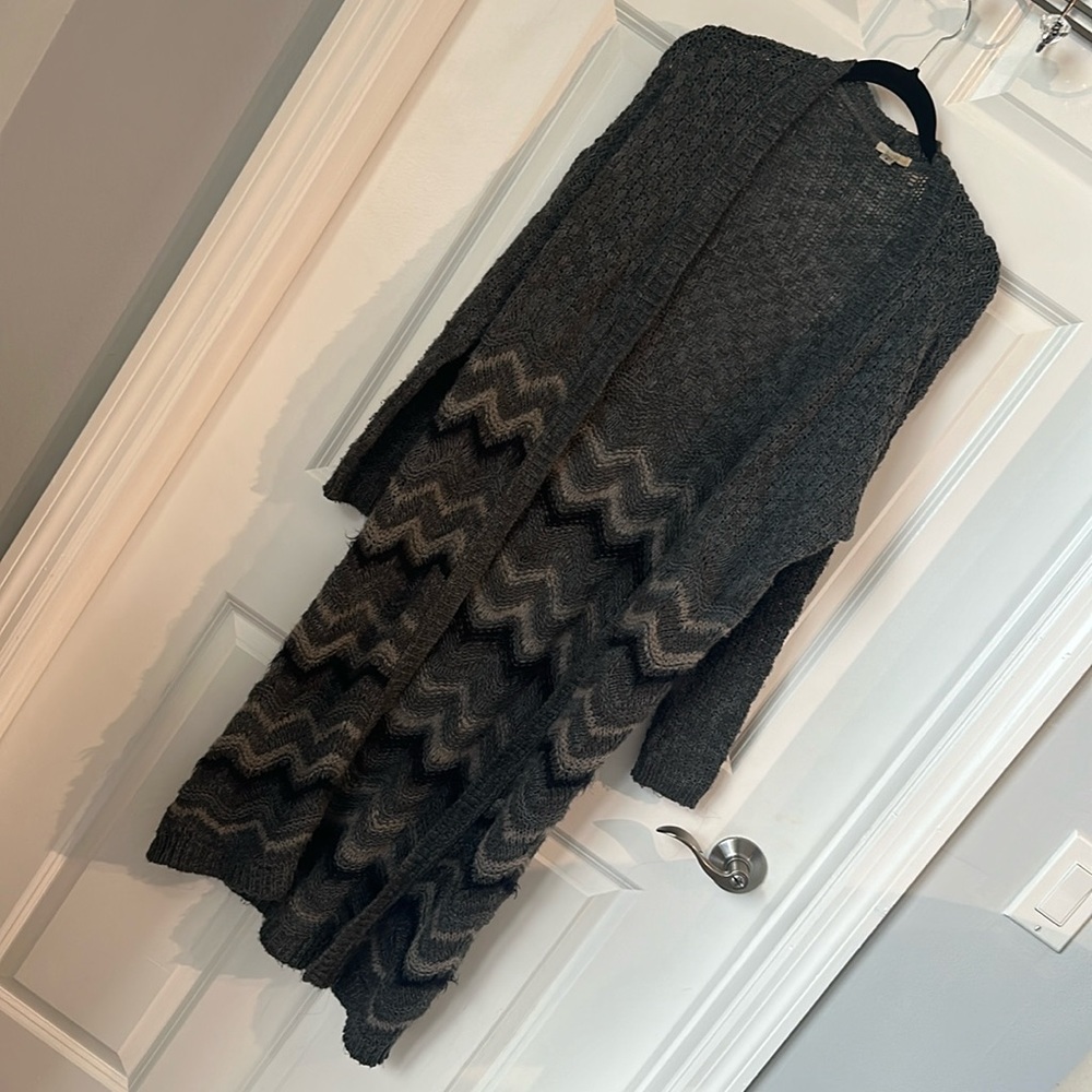 Ecote long cardigan - size small